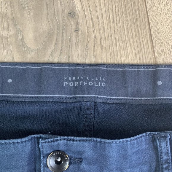 Perry Ellis Portfolio Mens Size 38X30 Navy Blue Straight Leg Pants Casual - Picture 7 of 9